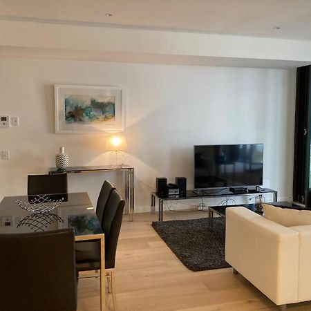 Large One Bedroom With Study-Alb09203 Sydney Ngoại thất bức ảnh